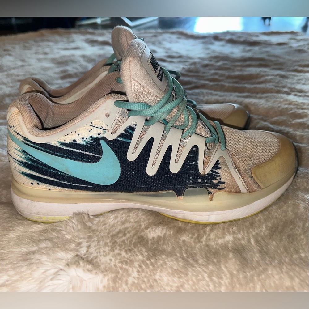 Nike Vapor 9.5 Tour Men's Tennis Shoes White Blue Black Yellow Size 7.5